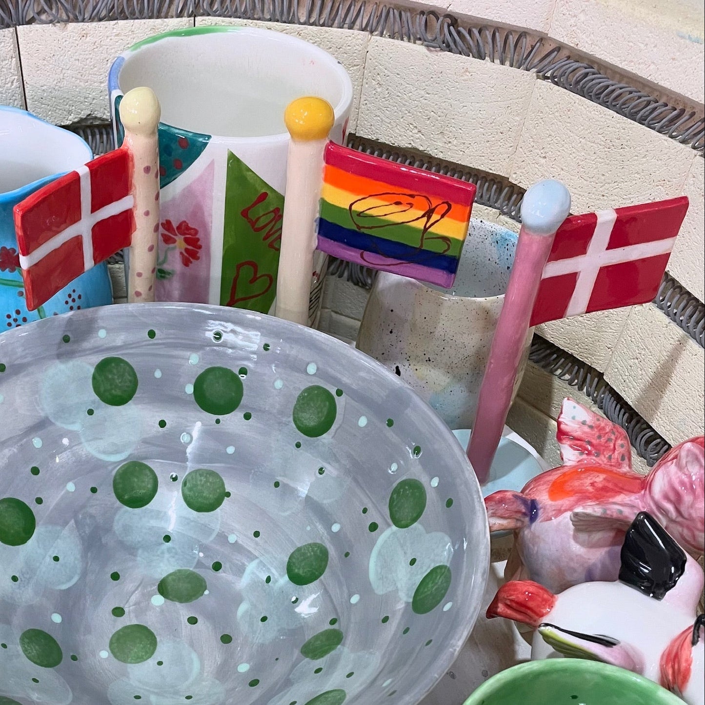 Lav dit eget keramikflag - Ler, læring og bobler (Ons. 30/4 og evt. 14/5)