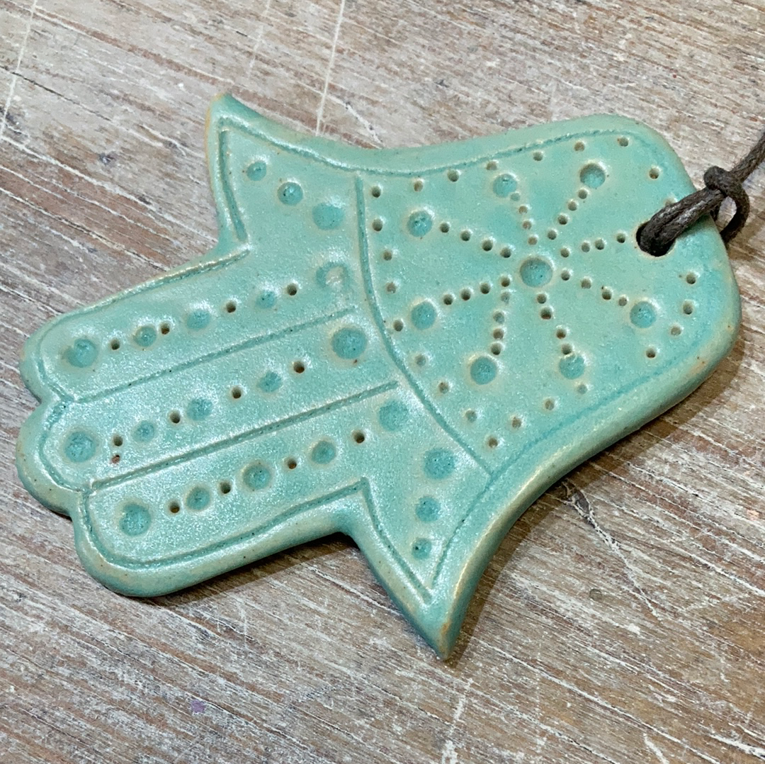 Lille Hamsa Hånd med lædersnor