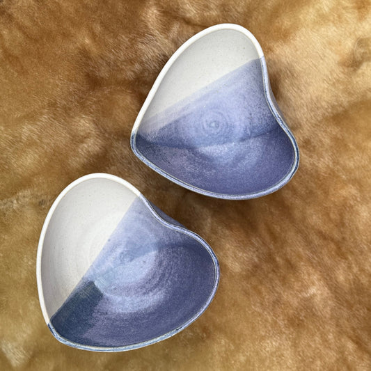 Hjerteskål (lilla/hvid)