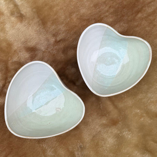 Hjerteskål (lys grøn/hvid)