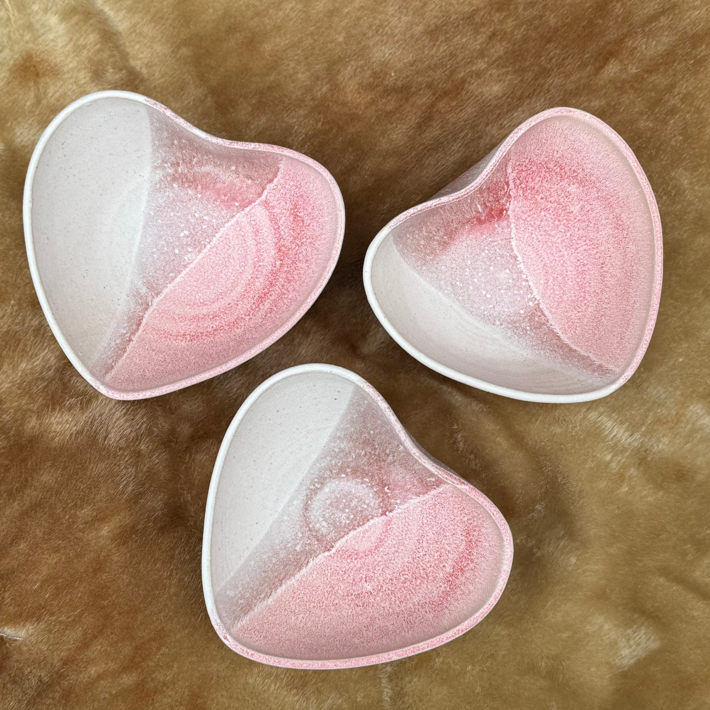 Hjerteskål (lyserød/hvid)